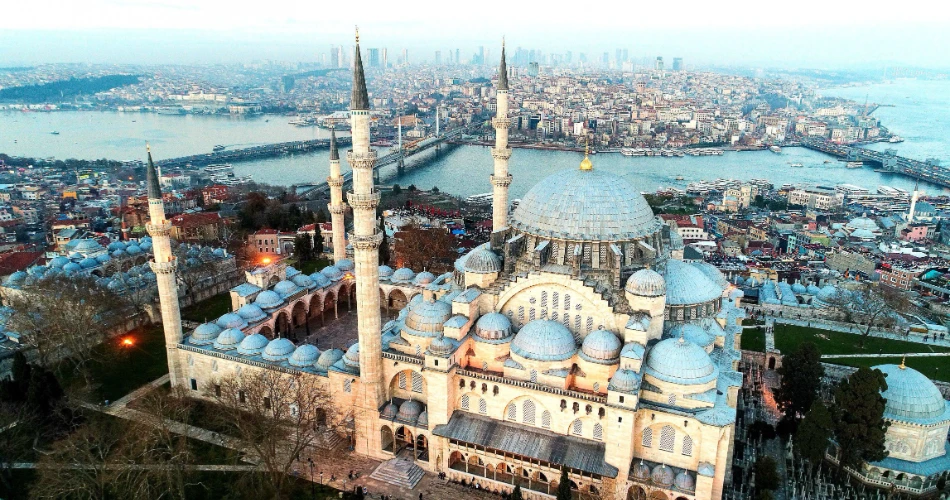 Best Mosques in Istanbul, Turkey: A Journey Through Sacred Architecture