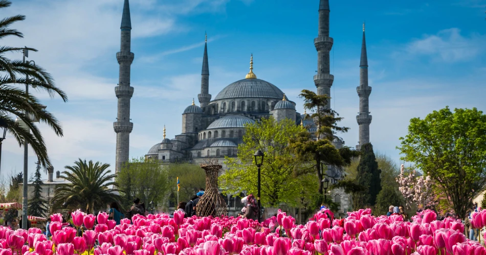 Top Attractions in Istanbul, Turkey: A City Where Cultures Converge
